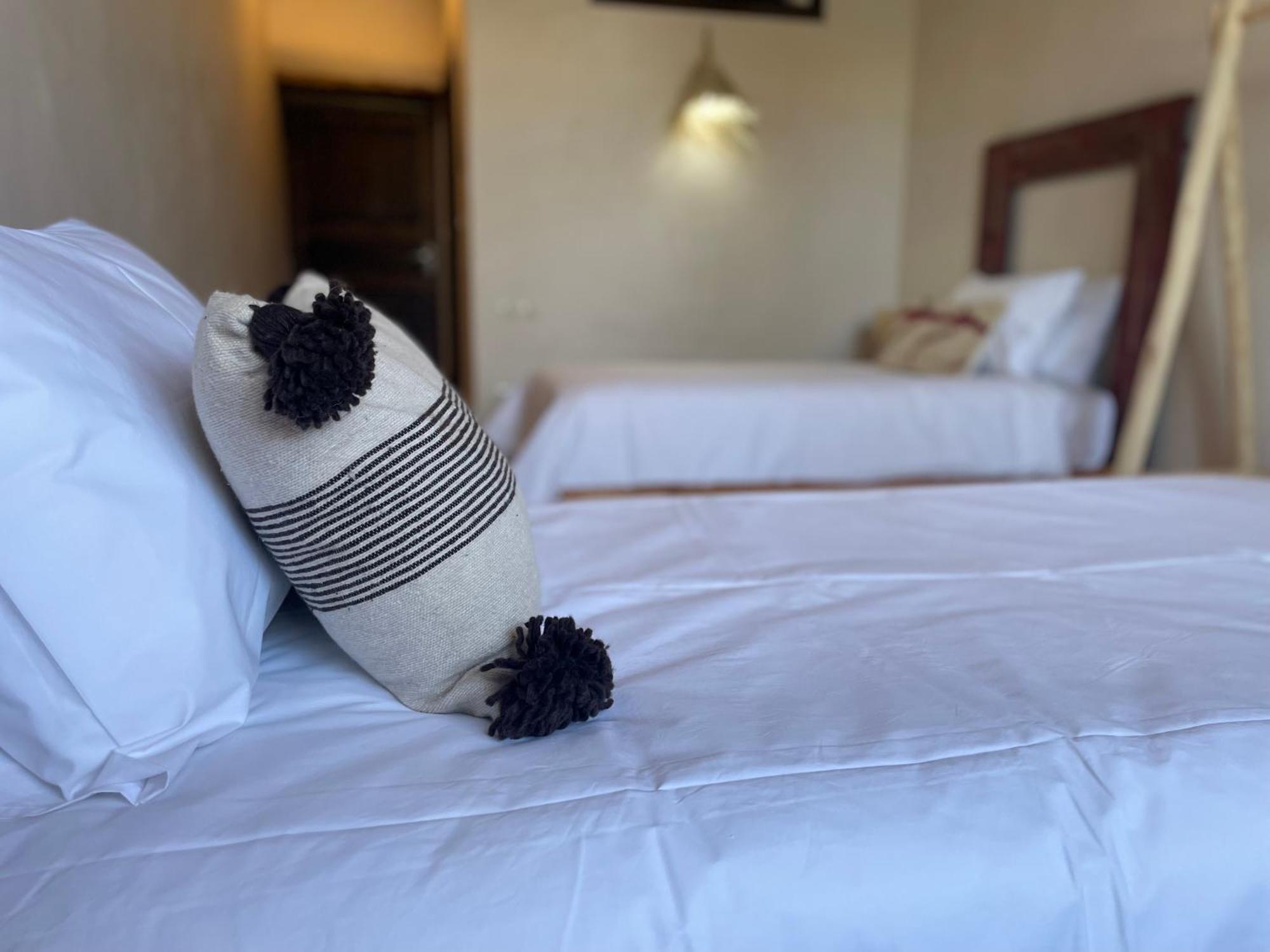 Maison La Chevre Hotel เอสเซาอิรา ภายนอก รูปภาพ